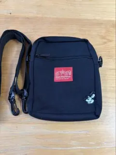 Manhattan Portage Disney ショルダー バッグのサムネイル