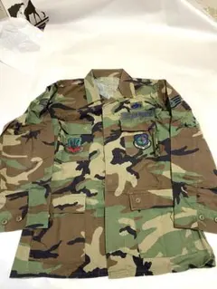 米空軍（USAF）ウッドランド迷彩柄（戦闘服）ジャケット ワッペン付 実物
