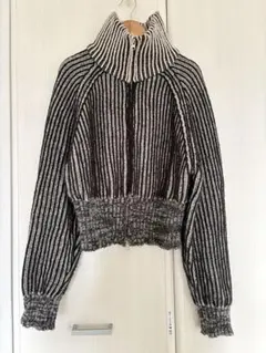 ストライプ ハイネック ニットセーター ダブルジップ uyu.