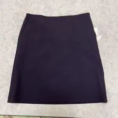 最終お値下げしました。濃紺台形型タイトスカート