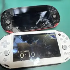 PS Vita PCH-2000 ホワイト　ブラックレッド　2台