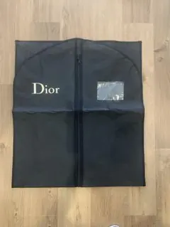 DIORディオール ガーメントケース ハンガー セット DIORディオール ガーメントケース ハンガー セット - メルカリ