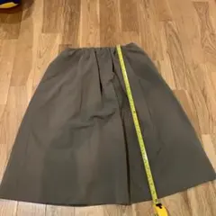 doux archives カーキ　フレア　スカートのサムネイル