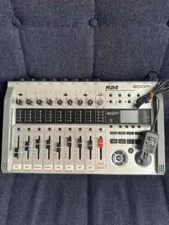 2026年最新】ZOOM/マルチトラックレコーダー R24の人気アイテム - メルカリ