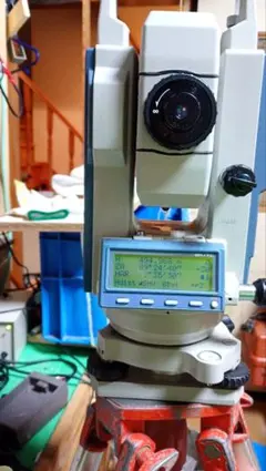 送料無料】測量機器トータルステーション ソキアSET4B 現状品 - メルカリ