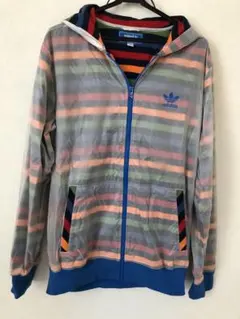 adidas フード付きナイロンジャケット