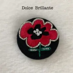 刺繍 ブローチ パール 花 赤 くるみボタン