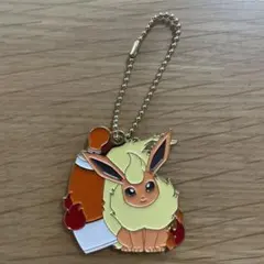 ポケモン一　ブースター　キーホルダー　チャーム　Flareon Pokémon