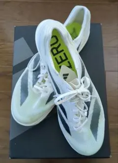 2025年最新】アディゼロ アバンチ 26.5の人気アイテム - メルカリ