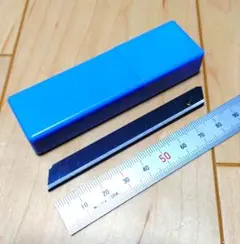 【未使用品】貝印 KAI 小型カッター替え刃 49枚のサムネイル