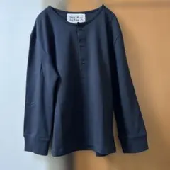 ZARA Benito Antonio ヘンリーネッククロップドフィットTシャツのサムネイル