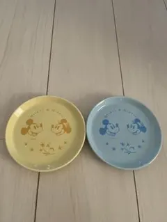 ミッキー & ミニー 陶器プレート2枚セット　直径約13センチ