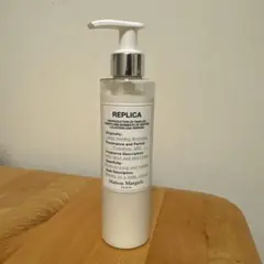 REPLICAレイジーサンデーモーニングボディローション