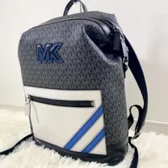 美品　マイケルコース　リュック　PVC　レザー　シグネチャー　総柄　バックパック