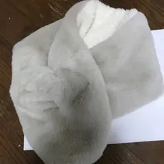 リバーシブルーグレー と白ファー スヌード即買い大歓迎