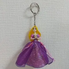ラプンツェル キーホルダー ドレス付き ディズニー