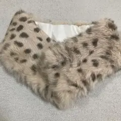 数回のみ使用☆ヒョウ柄ファーストールマフラー 裏地サテン☆ベージュ☆キッズ綺麗め