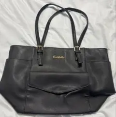 CECIL McBEE ブラック ハンドバッグ トートバッグのサムネイル