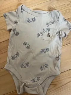 baby gap ベージュ　ロンパース 赤ちゃん ベビー服　3-6months