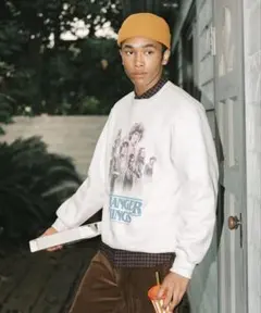 GU ストレンジャー・シングス スウェット グレー