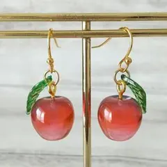 No.2769 青りんご ピアス ハンドメイド レジン - メルカリ