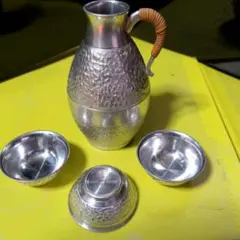 錫製ハンマード徳利と盃セット