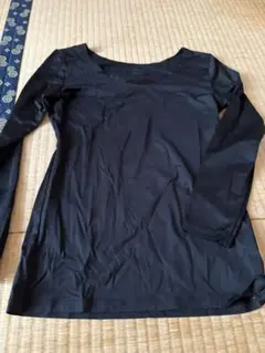 UNIQLO AIRism 長袖Tシャツ ブラック Mサイズ