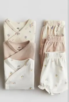 H&M 半袖　花柄　ロンパース 6M セット売り