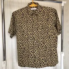 ジョンブル⭐️JOHNBULL ヒョウ柄 半袖シャツ　Ｍサイズのサムネイル