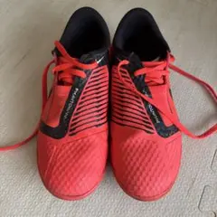Nike Phantom Vision レッドシューズ　22㎝