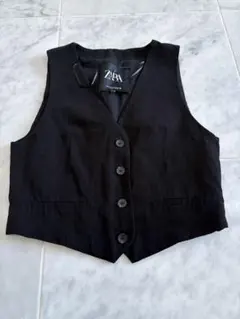 ZARA ブラック ベスト　ノースリーブトップス