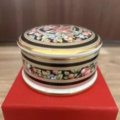 WEDGWOOD CLIO 小物入れのサムネイル