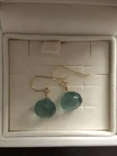 フローライト ピアス