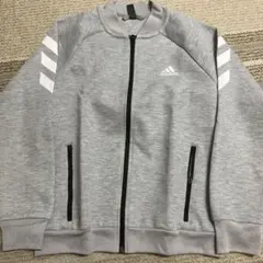 adidasジャージ上下セット150cm