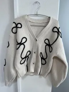 リボンライン　ニットカーディガン 長袖