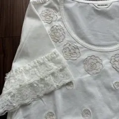 INGEBORG 半袖Tシャツ　刺繍アップリケ