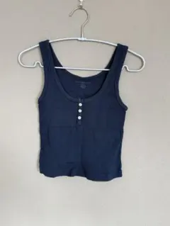 Brandy Melville ネイビー ボタン付きタンクトップのサムネイル