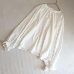 Gleeful　大きいサイズ　ラウンドネックシャツ　ブラウス　フリル　長袖　4Ⅼ