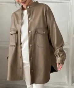 moment+ ジャケット M ベージュ 美品 モーメントプラスのサムネイル