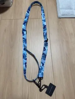 【非売品】A BATHING APE カモフラ柄 アクリルボード 非売品】A BATHING APE カモフラ柄 アクリルボード - メルカリ