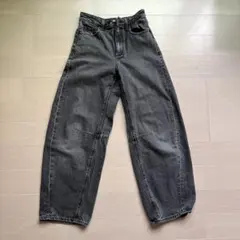 GU バレルレッグジーンズ　ダークグレー　XS