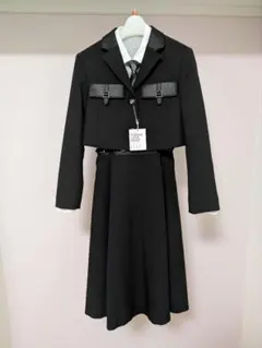 ELLE en noir ショートジャケットスカート150