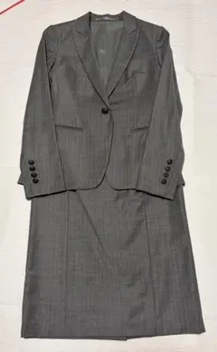 theory luxe グレー ピンストライプ　スーツ　38