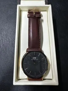 Daniel Wellington 腕時計 ブラウンレザー クラシックブラックのサムネイル