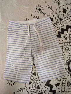 ストライプ ショートパンツ 白と青