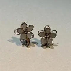 シルバー 花形 イヤリング