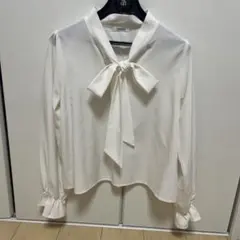 INGNI ホワイトリボン付きブラウス