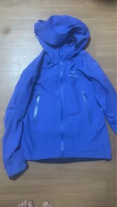 ARC'TERYX Beta SL Hybrid Jacket（M）