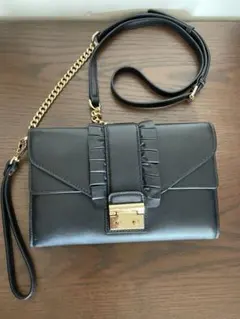 マイケルコース フリル チェーンウォレット 2way