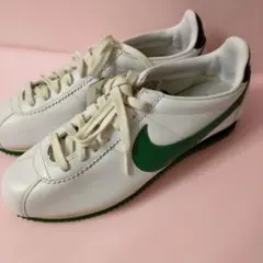 ナイキ　クラシック　コルテッツ　レザー09 スニーカー